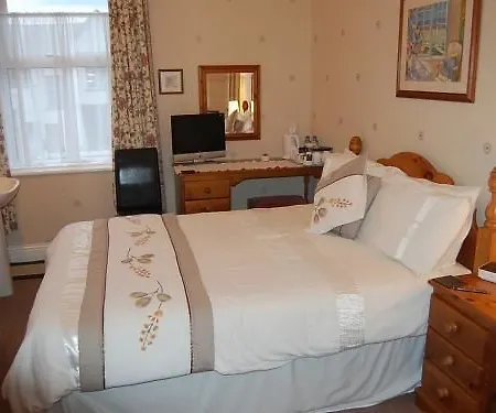 Dunsford Bed & Breakfast